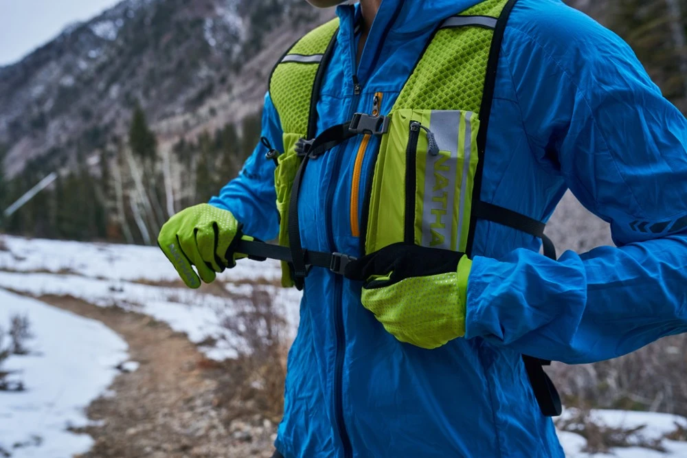 Nathan HyperNight QuickStart 2.0 4 L Hydration Vest 8 Nathan HyperNight QuickStart 2.0 4 L Hydration Vest - Image 8