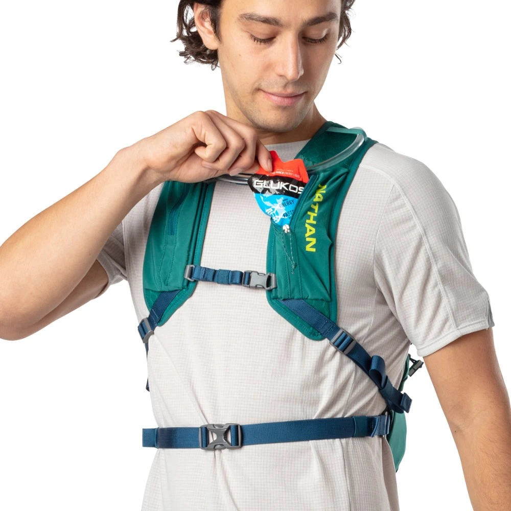 Nathan Crossover 10 L Hydration Vest 8 Nathan Crossover 10 L Hydration Vest - Image 8
