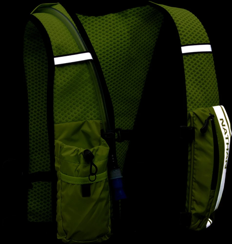 Nathan HyperNight QuickStart 2.0 4 L Hydration Vest 5 Nathan HyperNight QuickStart 2.0 4 L Hydration Vest - Image 5