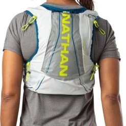 Nathan VaporAiress 7 L 2.0 Hydration Vest - Women's -Teravail Sales Store 5988e341 28f6 49a4 96bb 9a146459097c