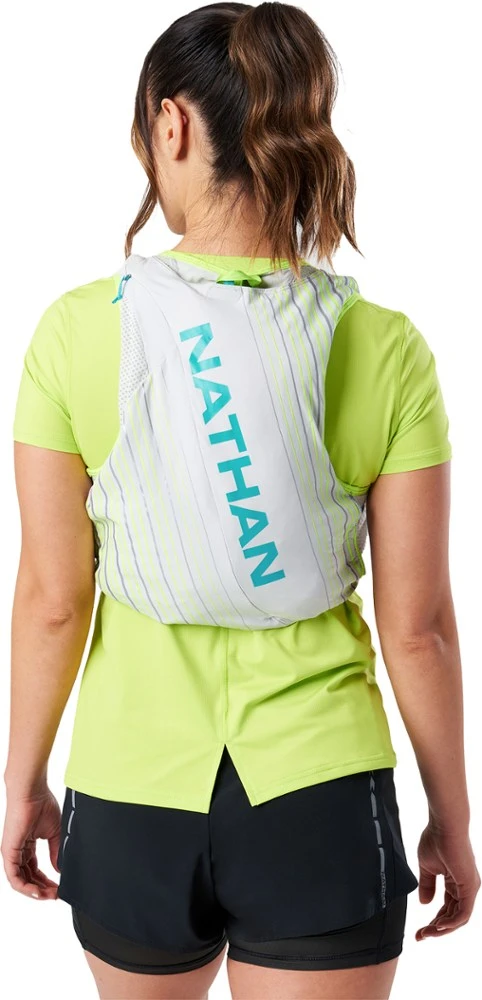 Nathan Pinnacle 12 L Hydration Vest - Women's 3 Nathan Pinnacle 12 L Hydration Vest - Women's - Image 3