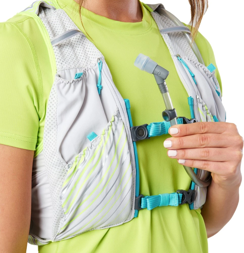 Nathan Pinnacle 12 L Hydration Vest - Women's 7 Nathan Pinnacle 12 L Hydration Vest - Women's - Image 7