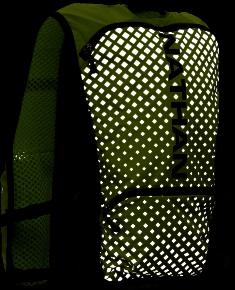 Nathan HyperNight QuickStart 2.0 4 L Hydration Vest 6 Nathan HyperNight QuickStart 2.0 4 L Hydration Vest - Image 6