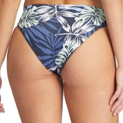 Roxy Beach Classics Full Swimsuit Bottoms - Printed - Women's 8 Roxy Beach Classics Full Swimsuit Bottoms - Printed - Women's -Teravail Sales Store f8e4fc32 ade3 4448 9d55 e64359cd9a65